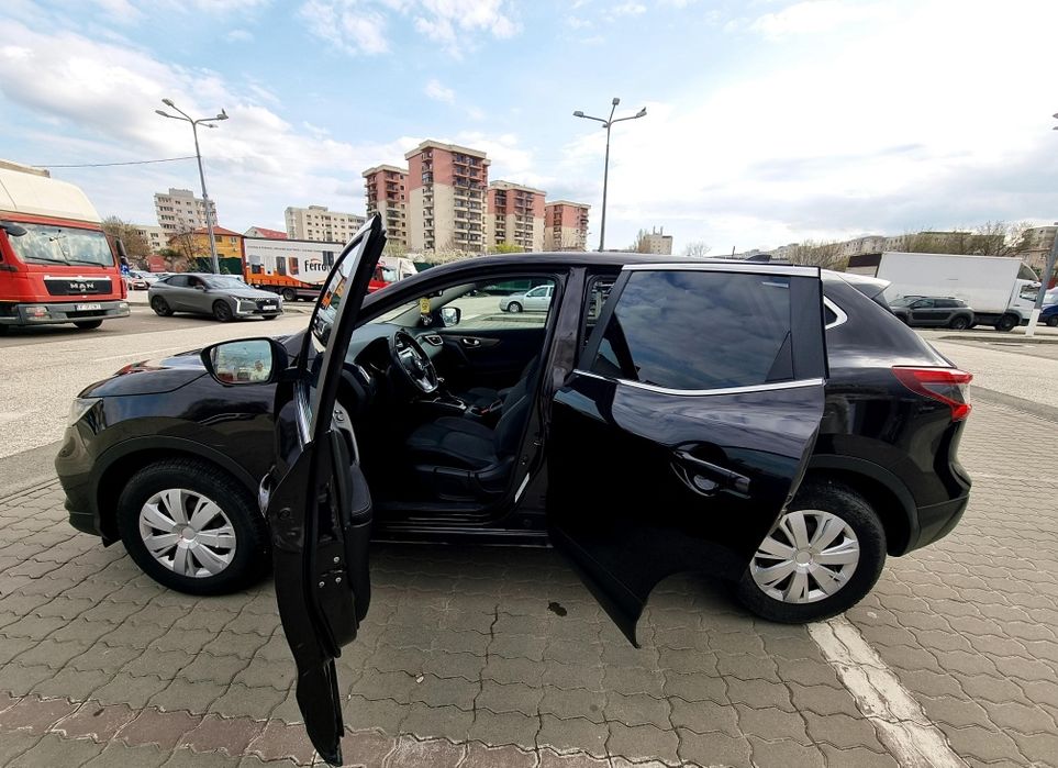 Nissan Qashqai N-Connecta 2018