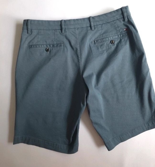 Pantaloni scurti chino Tommy Hilfiger,W32,ca noi