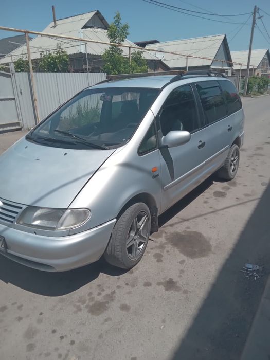 Volkswagen Sharan 1997 г.