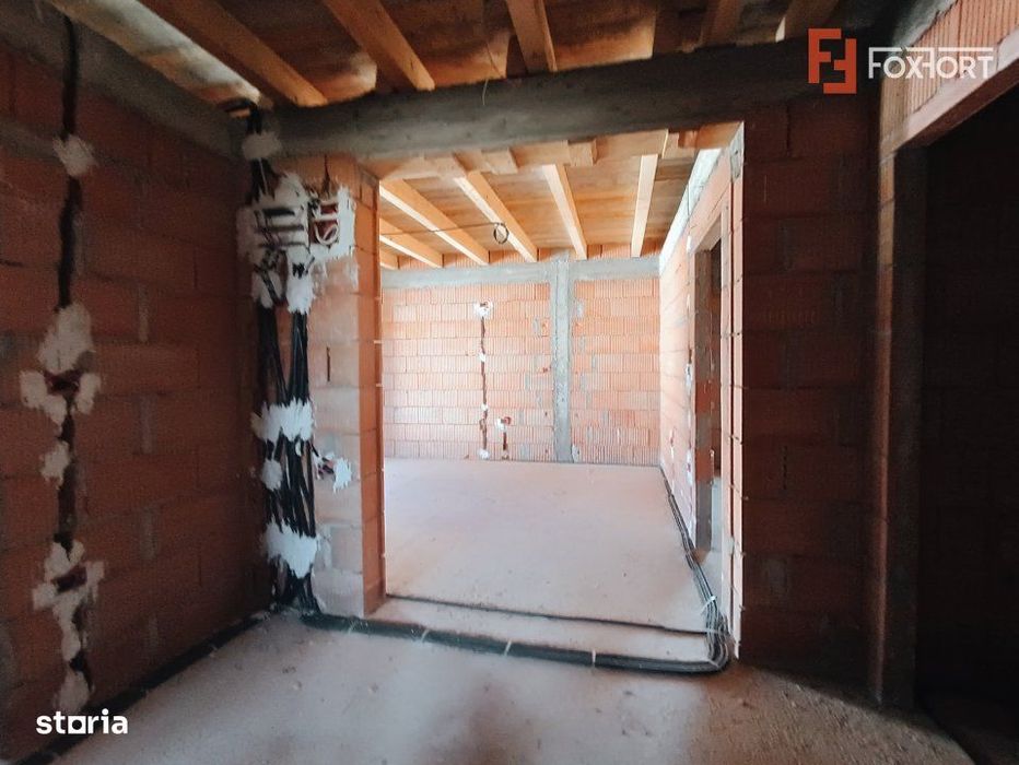 Apartament cu 3 camere 72 mp cu gradina 100 mp in Giroc - V2809