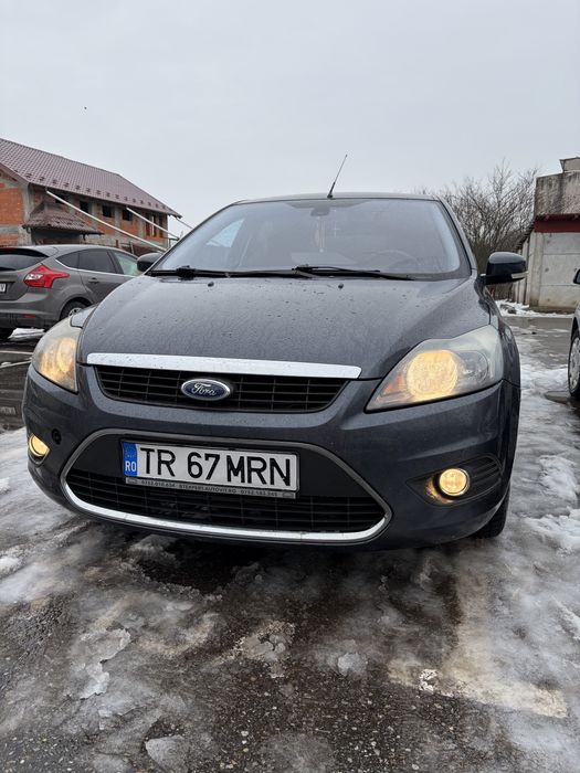 Ford Focus MK2 titanium