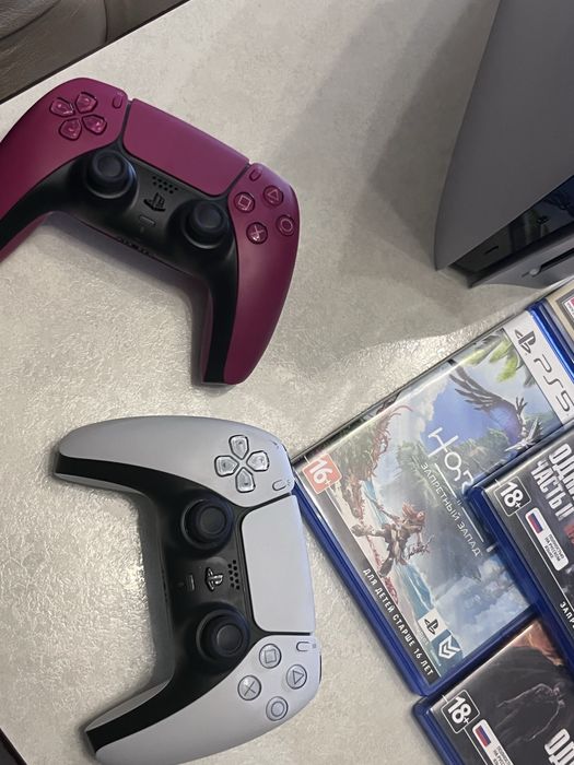 PlayStation 5  Б/у с играми в комплекте