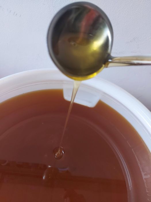 Miere naturala produsa în cozia