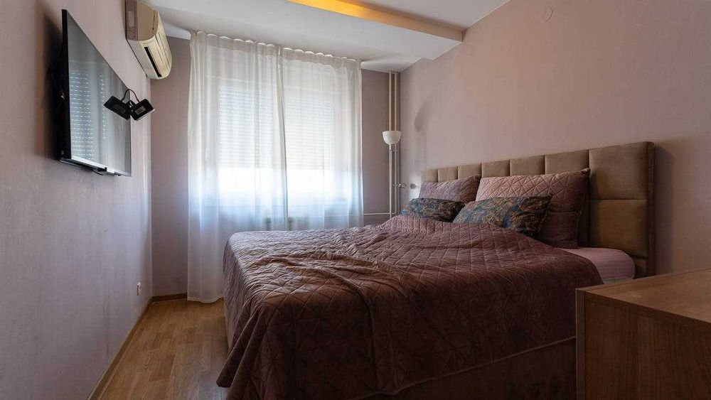 Дава се под наем Тристаен апартамент в Пловдив, Кършияка - 95 кв.м за 513.57 € - Снимка #5