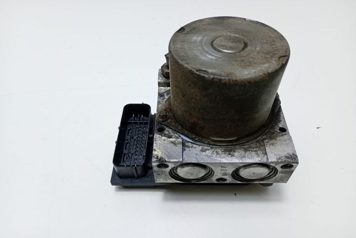 Pompa ABS 6C112M110AD Ford Transit a 3-a generatie