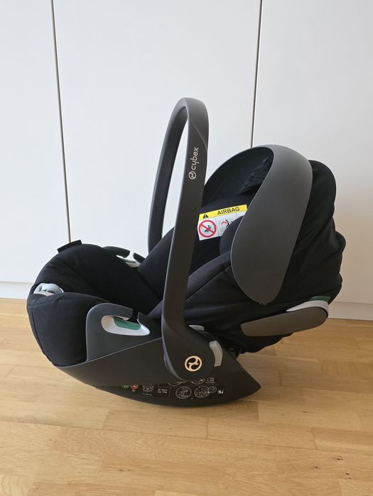 Столче/Кошница за кола Cybex Cloud Z2 i-Size, 0-24 мес, Deep Black