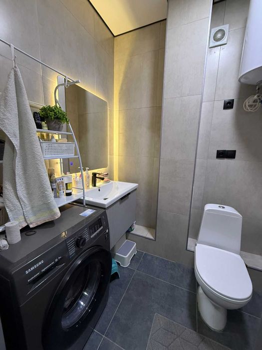 ПРОДАМ евро 2х ком в ЦЕНТРЕ