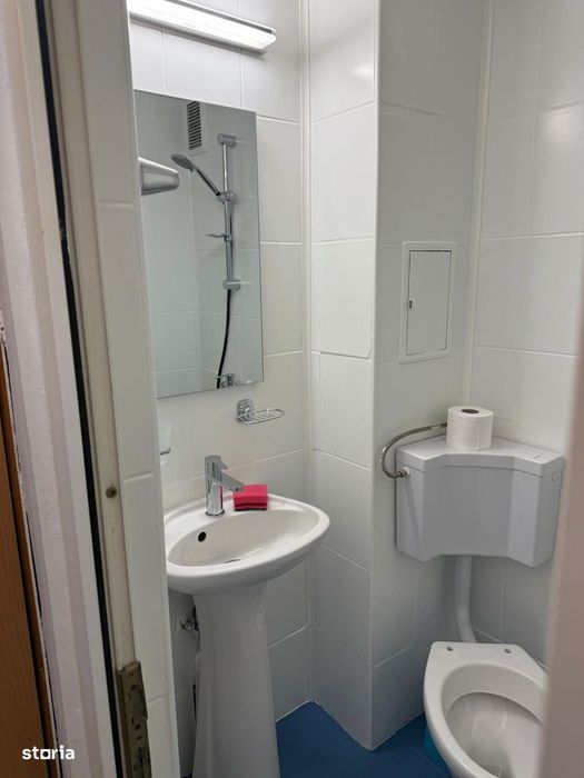 unirii rond Alba Iulia garsoniera 300€