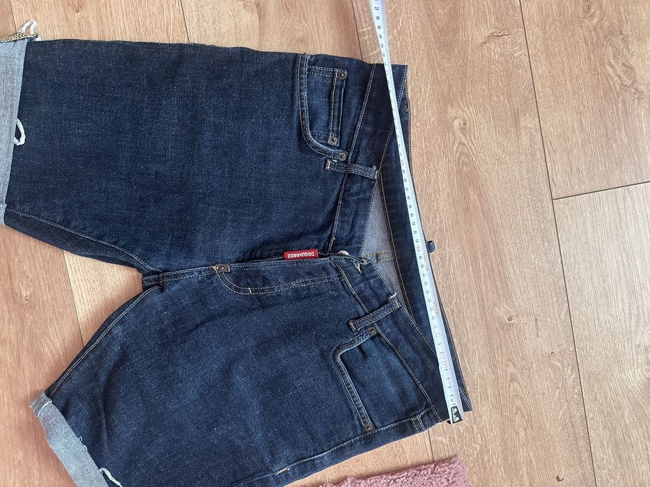 Blugi Dsquared marime  S dimensiuni in poze