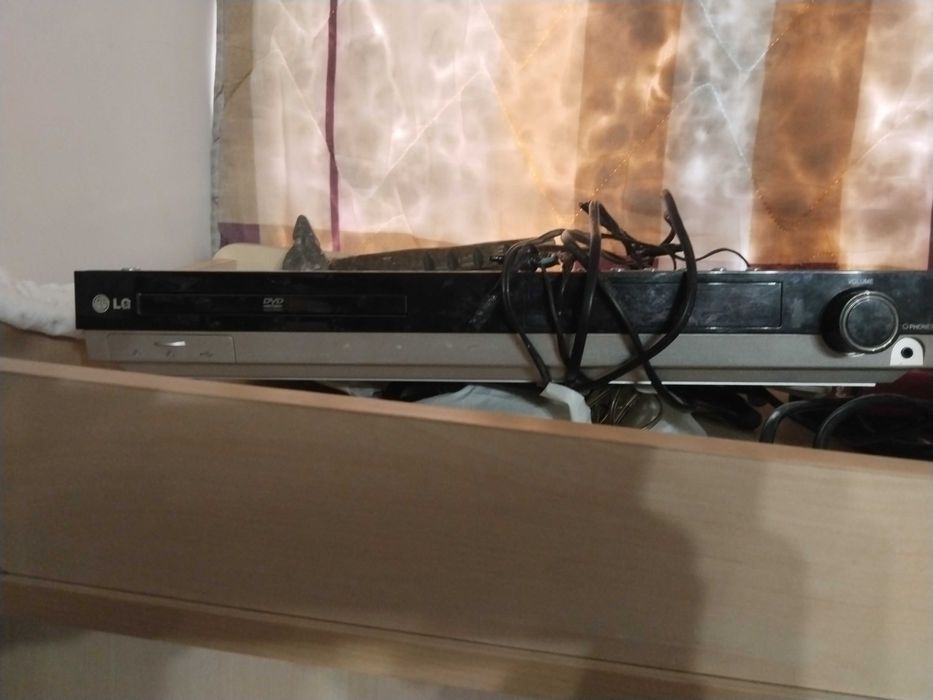 Домашний кинотеатр