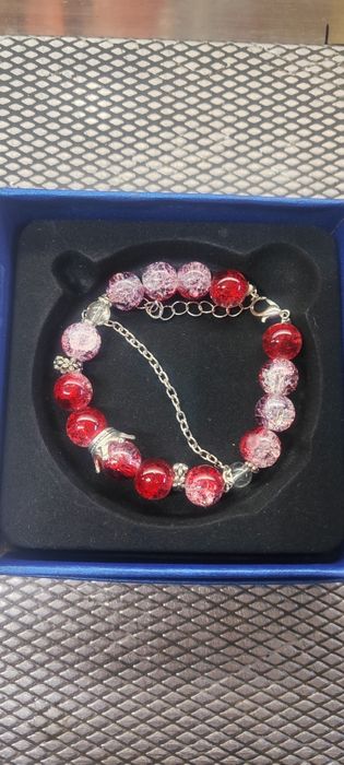 Браслет на руку , очень красивый