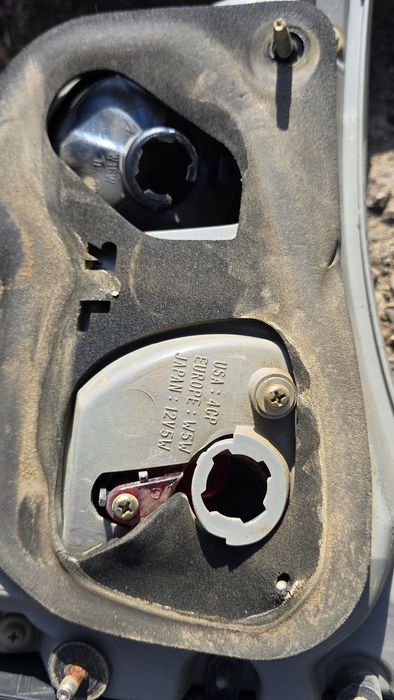 Фары Lexus RX330