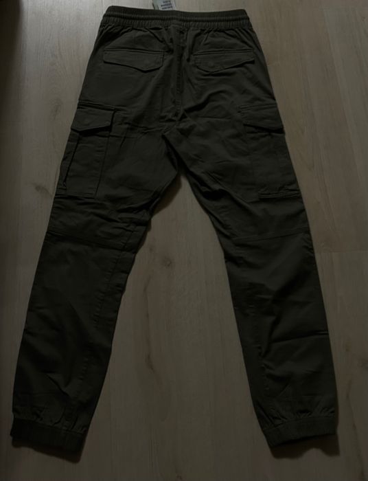 Карго панталон - тъмнозелен