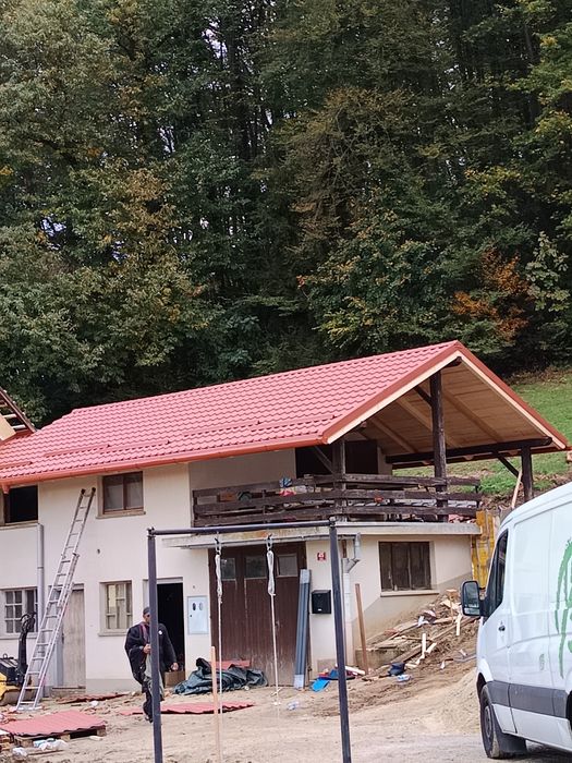 Montez țiglă metalică