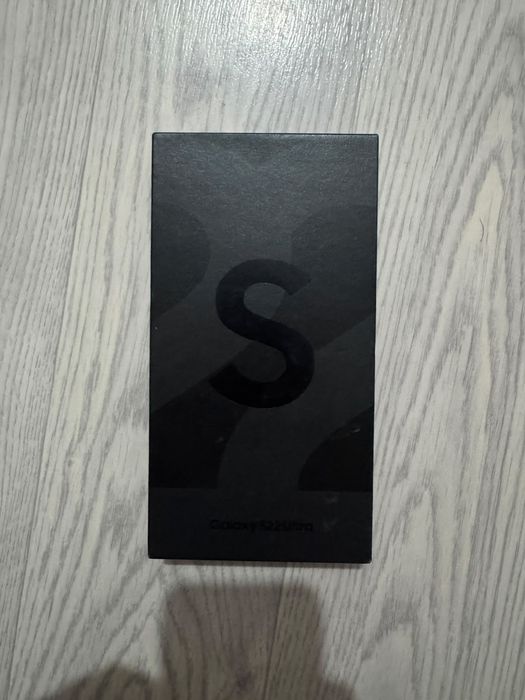 Samsung S22 ultra black СЛОМАННЫЙ