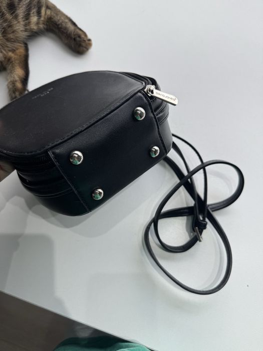 Женская сумочка б/у