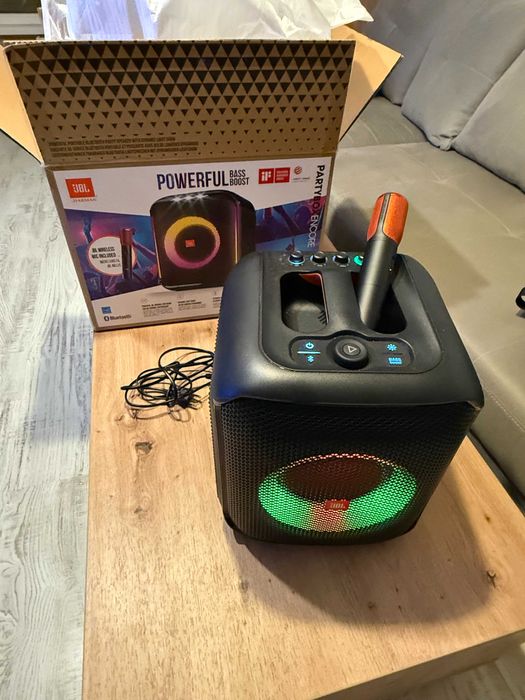 Преносима тонколона, aудио система JBL Partybox Encore Essential, 100W