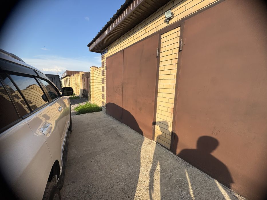 Гаражные ворота