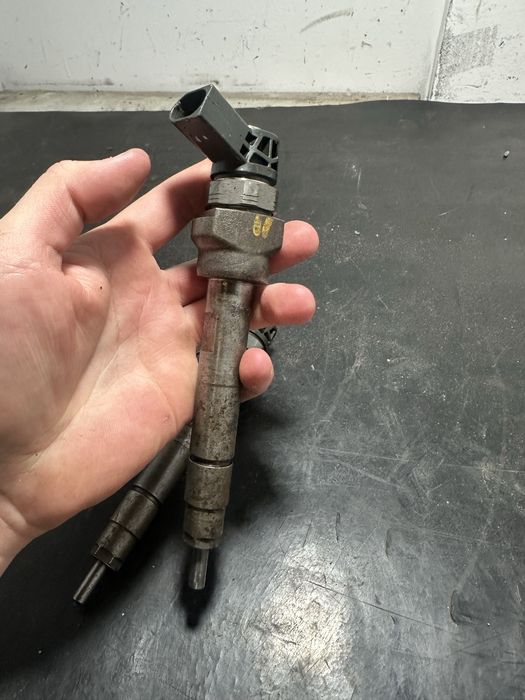 Injector injectoare BMW x3 F25 2.0 diesel N47 7810702
