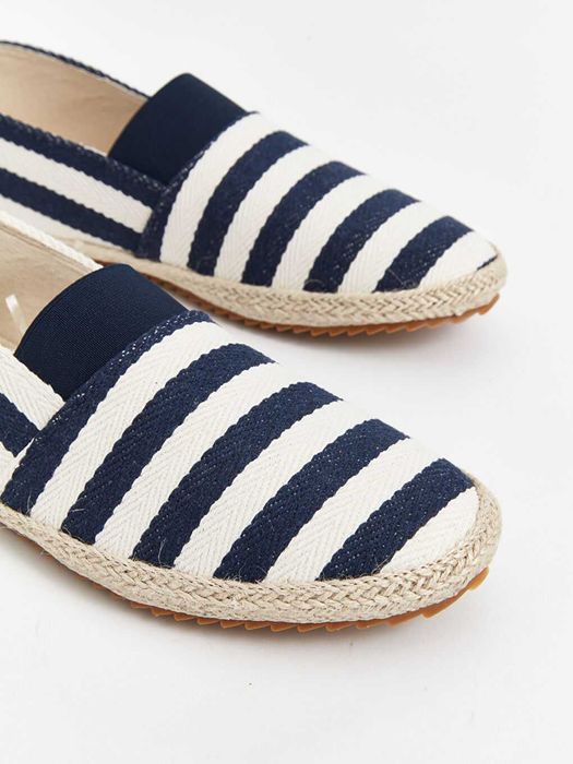 Лот от 3 чифта еспадрили, номер 42