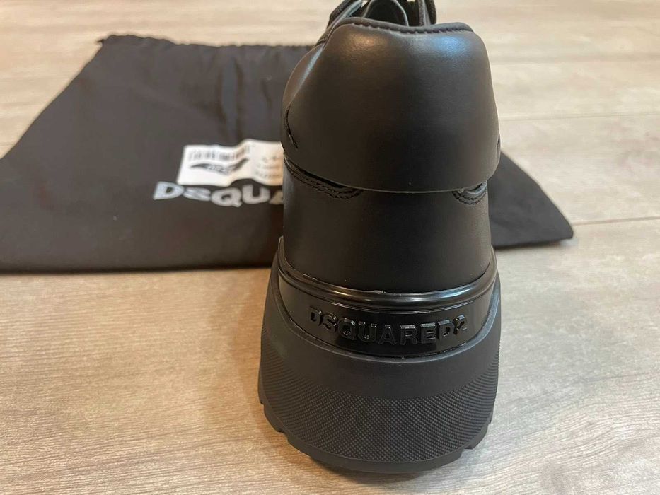 Мъжки обувки от естествена кожа DSQUARED2 D2 43 номер