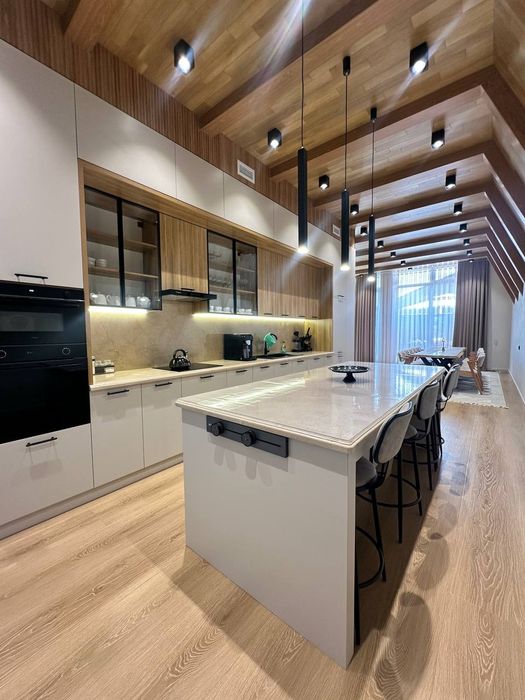 Сдаётся премиум дача в стиле Швейцарии в Чарваке «Вилла Лугано»