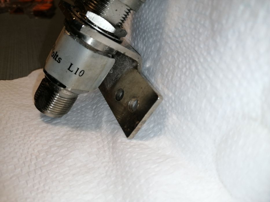 Коаксиальный грозо-разрядник