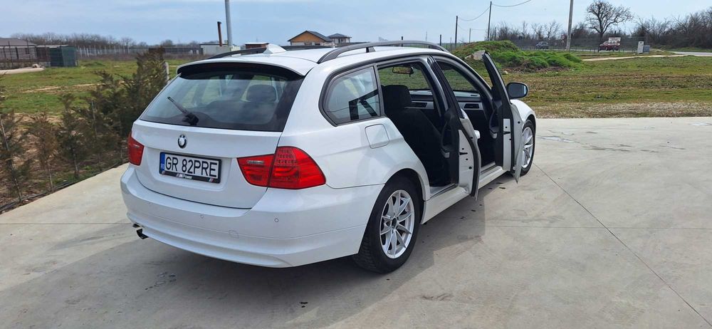 Masina BMW 320 ...