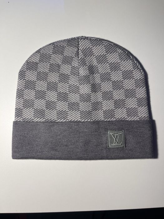 Lv Beanie grey nou