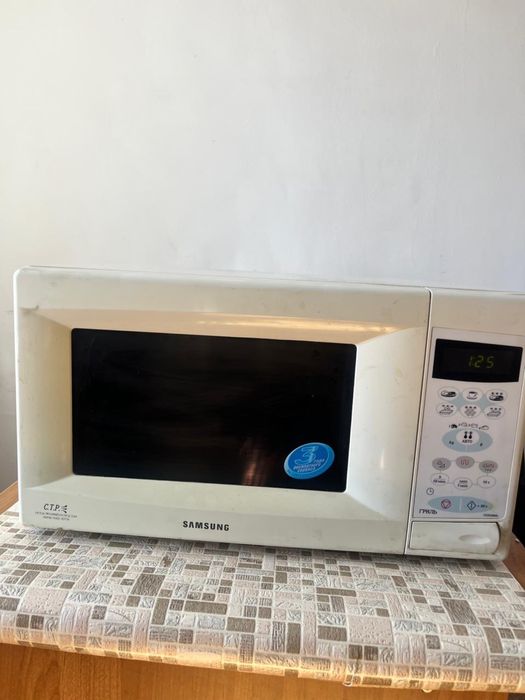 Продам микроволновую печь