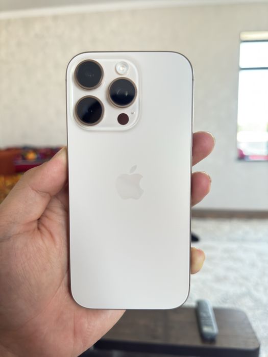 Iphone 16 pro disert