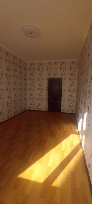 Гулистон поворотдан квартира