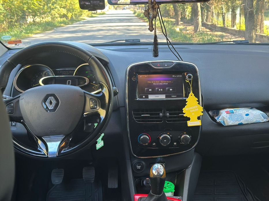 Vând Renault Clio 4 2014