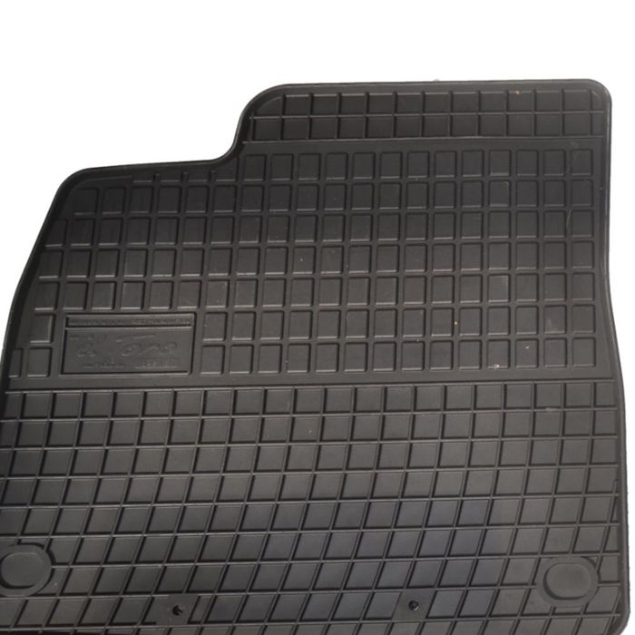 Set covorase auto din cauciuc Audi Q7 2015-, presuri BestAutoVest, negre, 4 buc