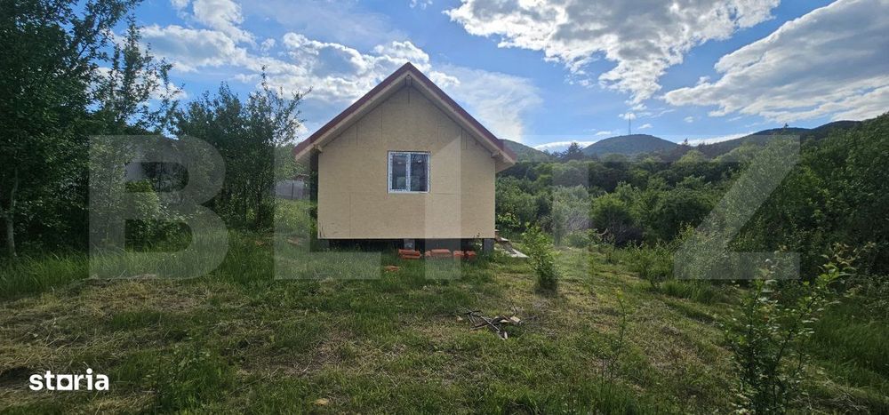 Teren cu priveliste panoramica, de vanzare, 1281 mp, zona Caprioara