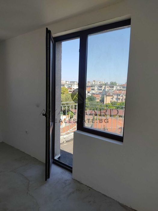 Продава се Едностаен апартамент в Пловдив, Старият град - 80 кв.м за 1875 €/кв.м - Снимка #9