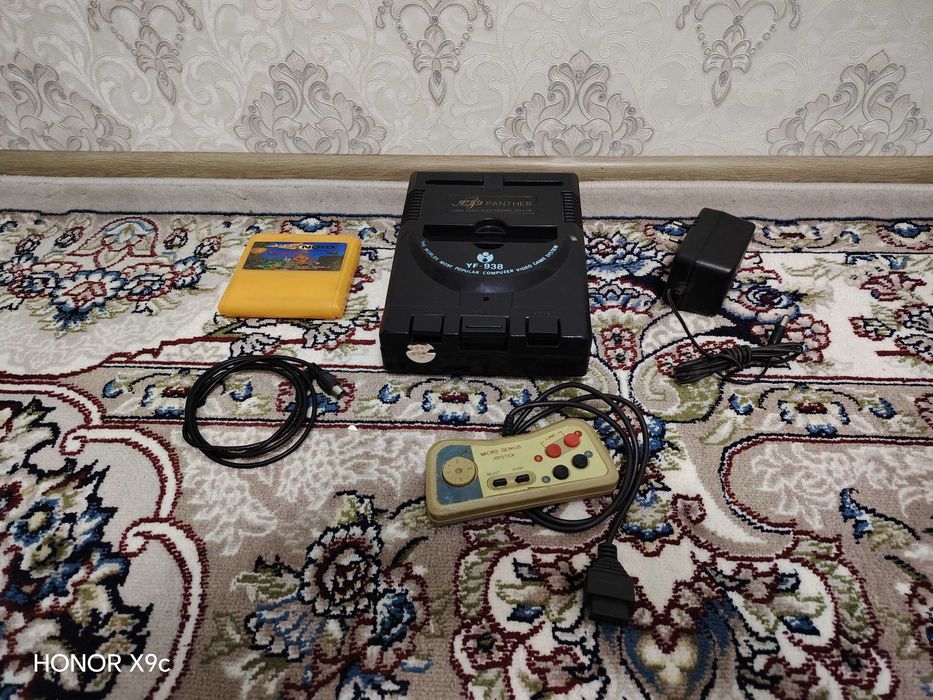 Ретро игровая приставка денди