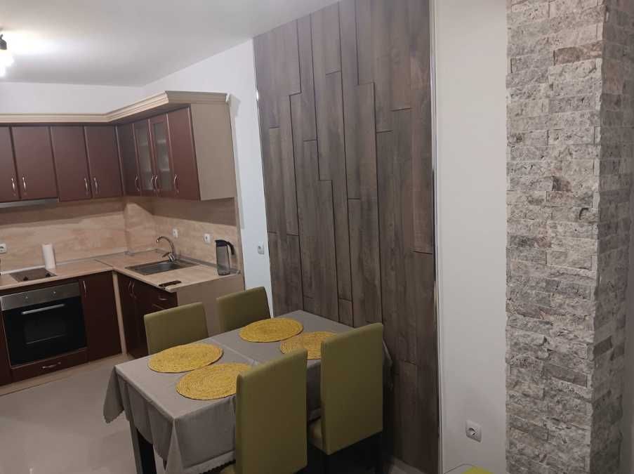 Дава се под наем Двустаен апартамент в София, Зона Б-5 - 60 кв.м за 714 € - Снимка #2