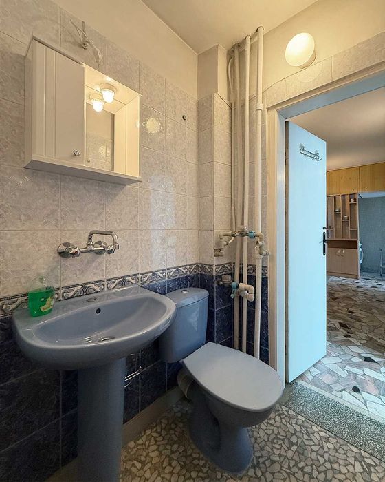 Дава се под наем Двустаен апартамент в София, Хиподрума - 68 кв.м за 498.27 € - Снимка #8