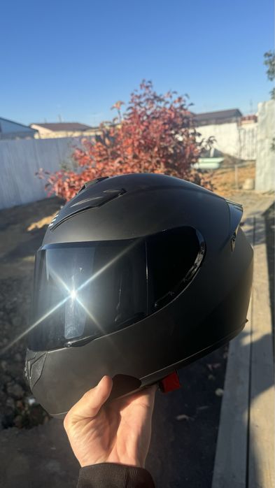 Шлем для мотоцикла  1 рет киилген