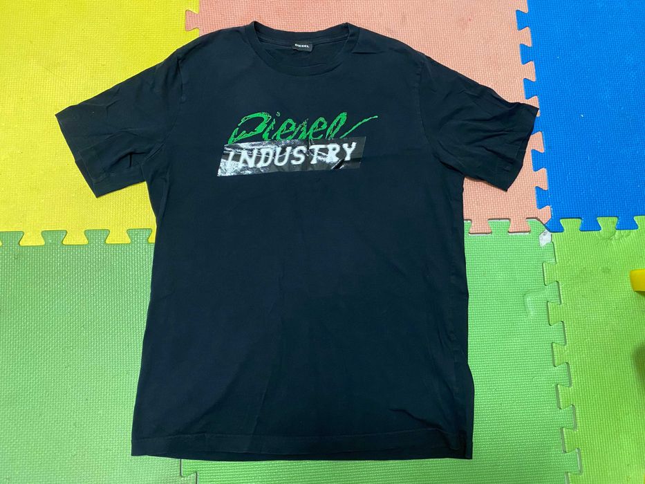 ''Diesel''оригинална мъжка тениска М размер