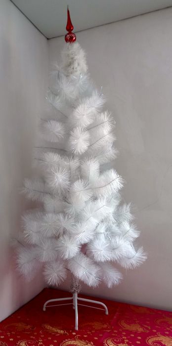 Ёлочка белоснежная