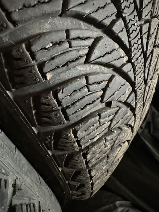 Jante cu anvelope 185/60/15 VW