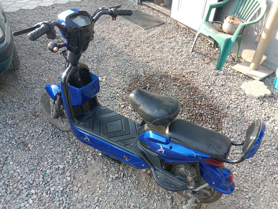 Электрический мопед