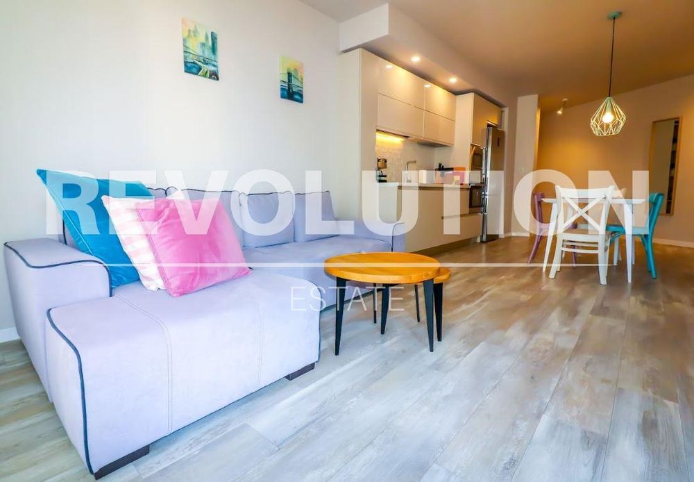 Двустаен апартамент в района на Окръжна болница!