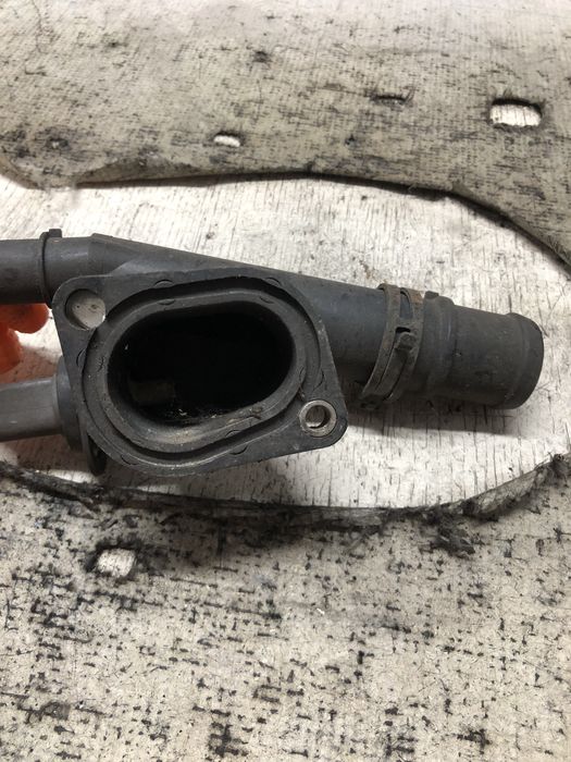 termostat volkswagen golf 5 2006