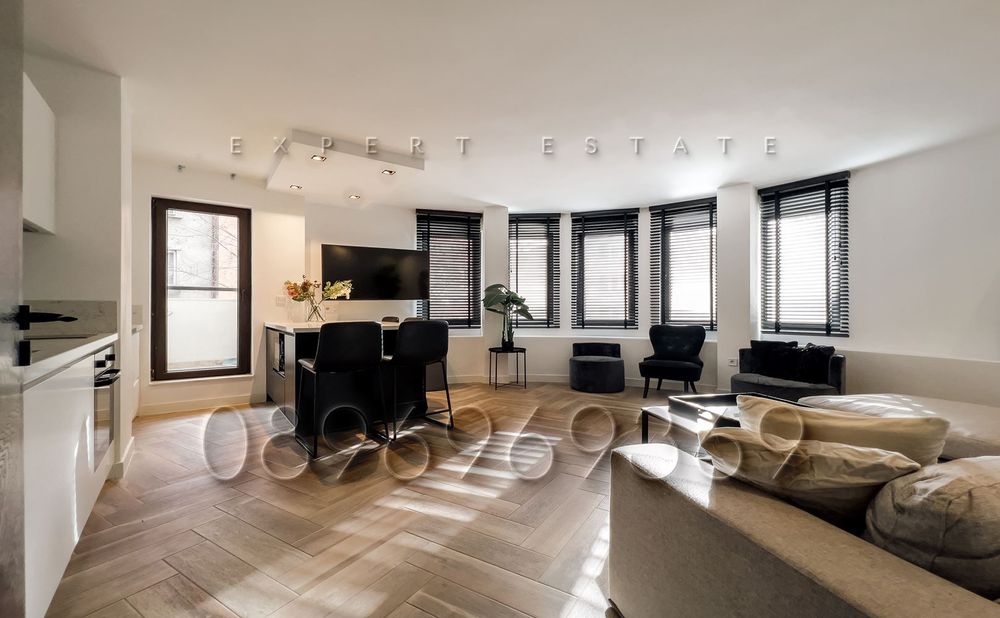 Продава се Тристаен апартамент в Варна, Център - 83 кв.м за 3061 €/кв.м - Снимка #1