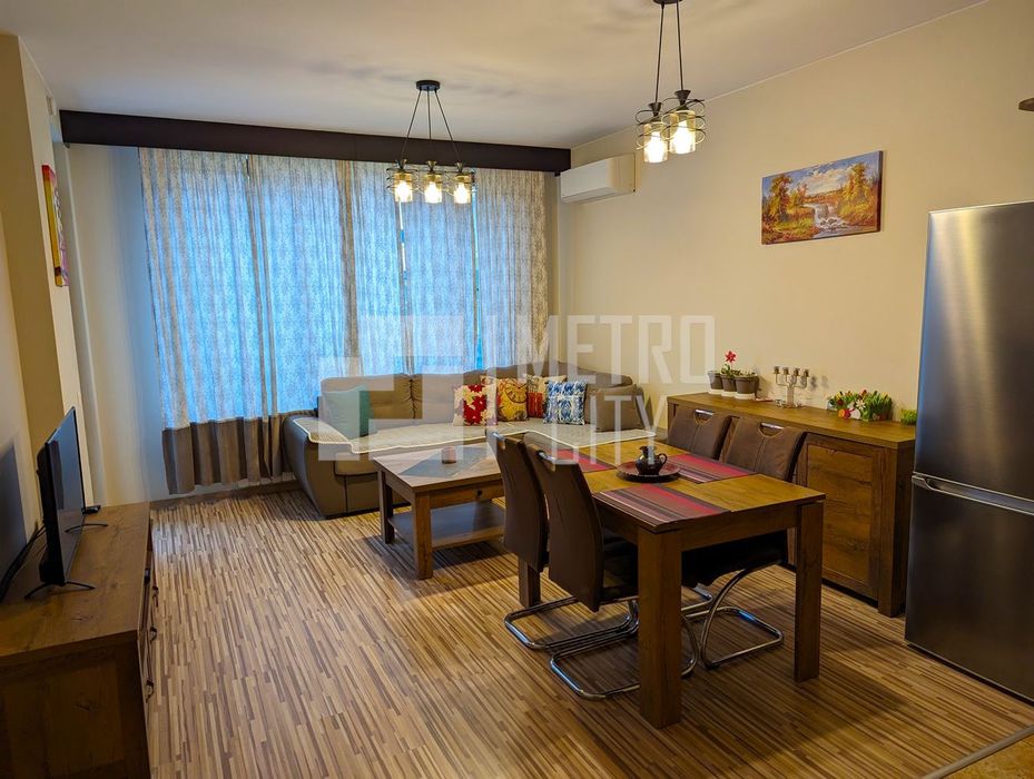 Дава се под наем Двустаен апартамент в София, Младост 2 - 74 кв.м за 1400 € - Снимка #1