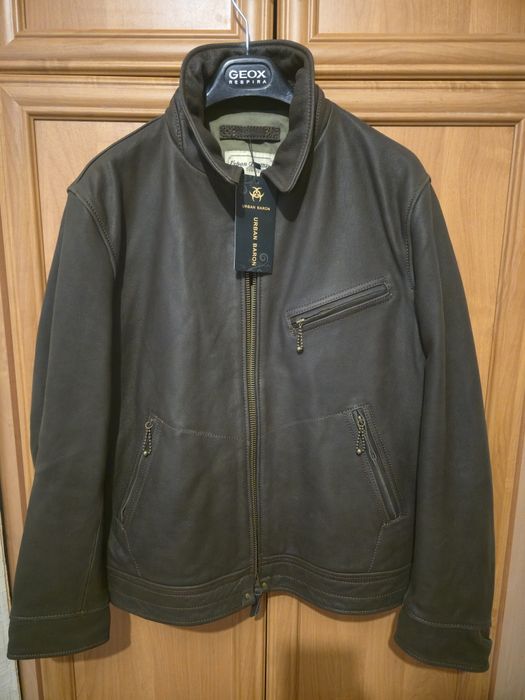 Куртка кожаная (кожа быка - 100%). Новая - 100.000 тн.