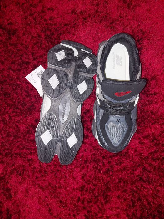 Adidași New Balance 9060